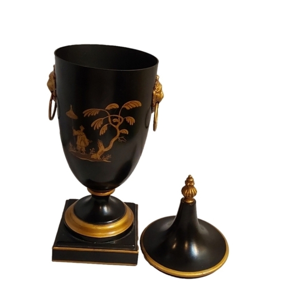 19 CENTURY TOLEWARE REGENCY PERIOD ITALIAN URNS - Picture 4 of 9